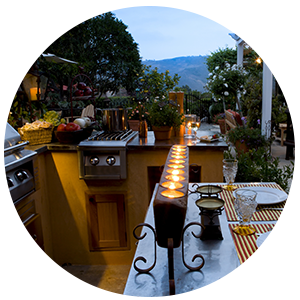 Outdoor kitchen area